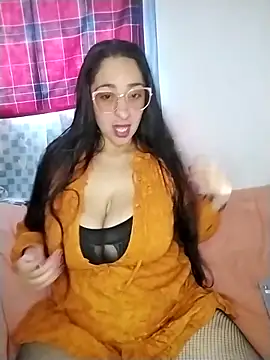 Pamela sa online show from May 2026 05:19:01 PM