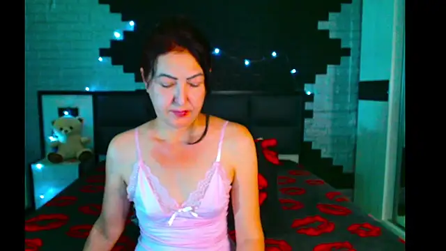 Ada Vera online show from July 2026 11:39:02 AM