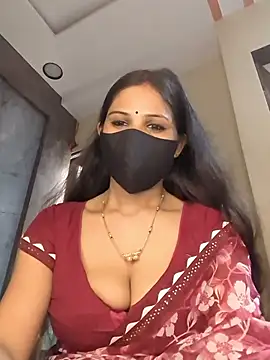 Snapshot of kaira_noty chatting on July 2026 10:57:01 AM kaira noty online show from July 2026 10:57:01 AM