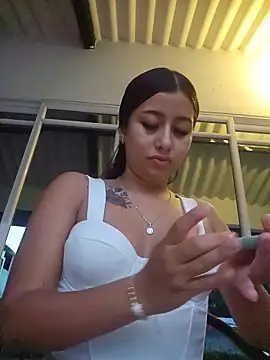 Snapshot of Luisa_Madrid chatting on June 2026 10:54:02 AM Luisa Madrid online show from June 2026 10:54:02 AM