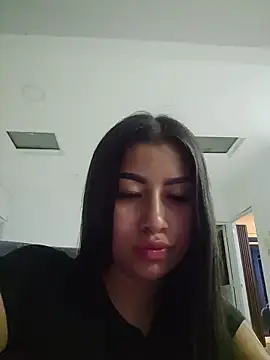 Snapshot of Luisa_Madrid chatting on June 2026 10:17:02 AM Luisa Madrid online show from June 2026 10:17:02 AM