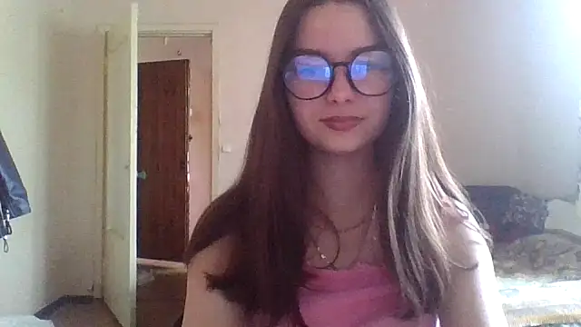 Snapshot of Bellochka201 chatting on June 2026 08:42:01 AM Bellochka201 online show from June 2026 08:42:01 AM