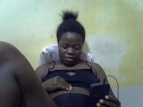 Snapshot of Ebony_cuttiey chatting on June 2026 07:38:01 PM Ebony cuttiey online show from June 2026 07:38:01 PM