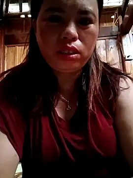 Snapshot of -Yeyi- chatting on June 2026 03:30:02 AM -Yeyi- online show from June 2026 03:30:02 AM