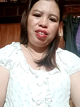 Snapshot of -Yeyi- chatting on June 2026 11:49:01 PM -Yeyi- online show from June 2026 11:49:01 PM
