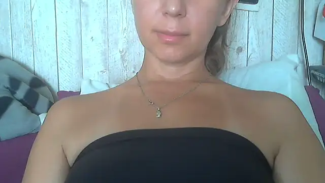 Bella--White online show from July 2026 06:59:02 AM