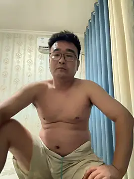 Snapshot of bobo-6688 chatting on June 2026 04:46:02 PM bobo-6688 online show from June 2026 04:46:02 PM