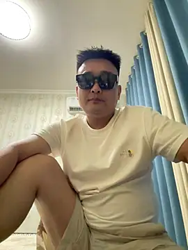 Snapshot of bobo-6688 chatting on June 2026 04:01:01 PM bobo-6688 online show from June 2026 04:01:01 PM