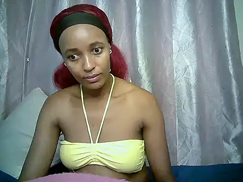 Snapshot of Slim_shy chatting on June 2026 05:24:01 AM Slim shy online show from June 2026 05:24:01 AM