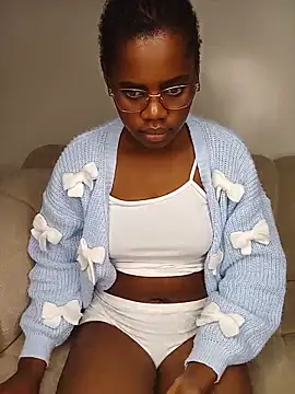 softglamqueen online show from July 2026 03:34:01 AM