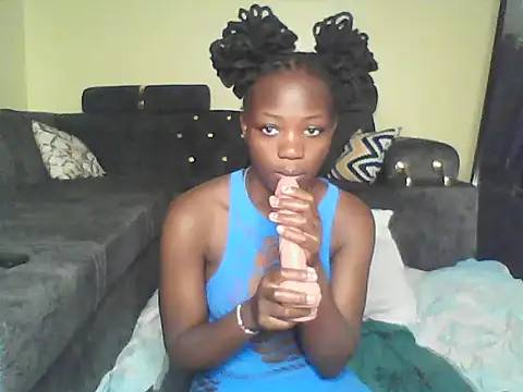 Snapshot of hot_chocolate222 chatting on June 2026 03:56:02 AM hot chocolate222 online show from June 2026 03:56:02 AM