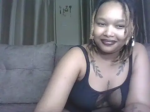 Candy Tracy online show from June 2026 10:48:02 PM