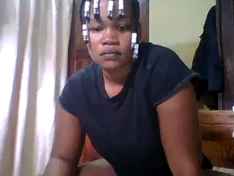Beauty0001 online show from July 2026 01:59:02 PM