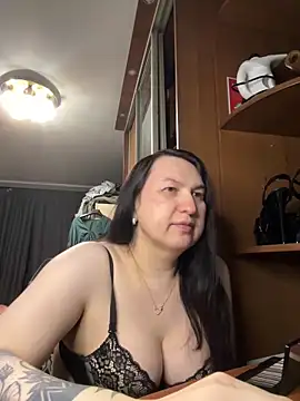 EvaBeautyXxX online show from May 2026 10:16:02 PM