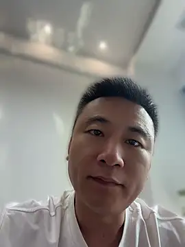 xiaonizi online show from August 2026 06:37:01 AM