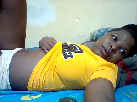 Snapshot of Camilla-Sweets chatting on June 2026 06:19:02 AM Camilla-Sweets online show from June 2026 06:19:02 AM