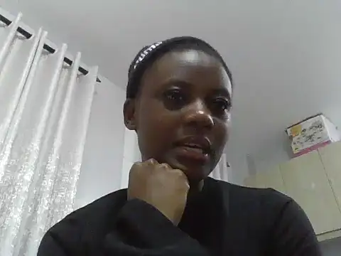 Snapshot of Smalltittsbigass chatting on May 2026 05:34:02 PM Smalltittsbigass online show from May 2026 05:34:02 PM