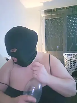 lolitat24 online show from June 2026 07:14:02 PM