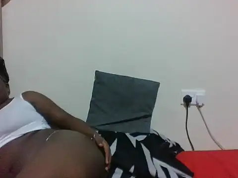 Snapshot of evethegurl chatting on June 2026 10:07:01 PM evethegurl online show from June 2026 10:07:01 PM