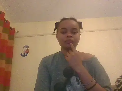 Snapshot of cessylolla8 chatting on May 2026 07:17:02 AM cessylolla8 online show from May 2026 07:17:02 AM