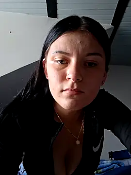 Snapshot of Yeras_ chatting on June 2026 06:14:01 PM Yeras online show from June 2026 06:14:01 PM