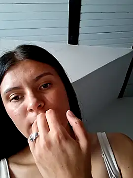 Snapshot of Yeras_ chatting on June 2026 06:08:02 PM Yeras online show from June 2026 06:08:02 PM