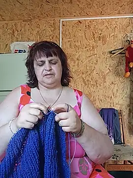 Snapshot of LisichkaOksana chatting on June 2026 12:37:01 PM LisichkaOksana online show from June 2026 12:37:01 PM
