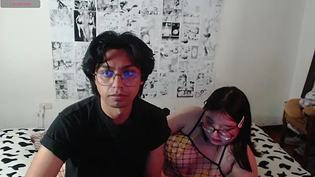 Snapshot of roseandcas1 chatting on July 2026 03:56:01 AM roseandcas1 online show from July 2026 03:56:01 AM