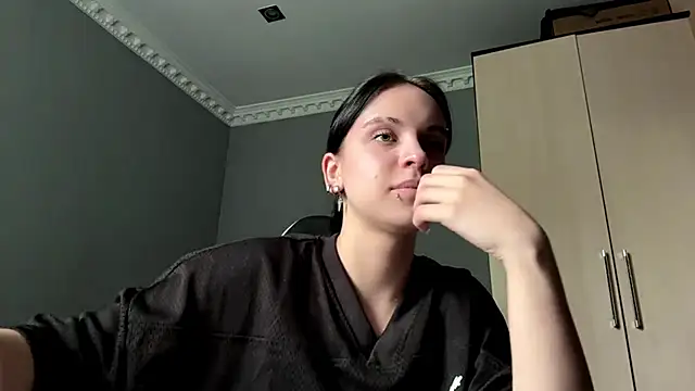 illiebilish online show from June 2026 08:01:02 AM