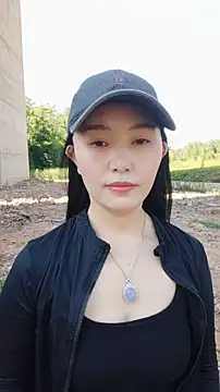 Snapshot of lylxili chatting on June 2026 06:45:02 AM lylxili online show from June 2026 06:45:02 AM