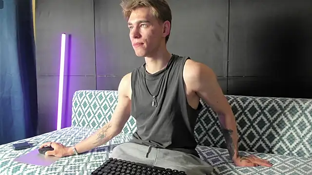 dabartmoss online show from June 2026 09:09:01 PM