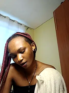 Snapshot of Sugarpie_ chatting on June 2026 05:12:01 AM Sugarpie online show from June 2026 05:12:01 AM