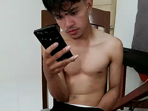 urBunnyboi online show from July 2026 06:21:02 PM