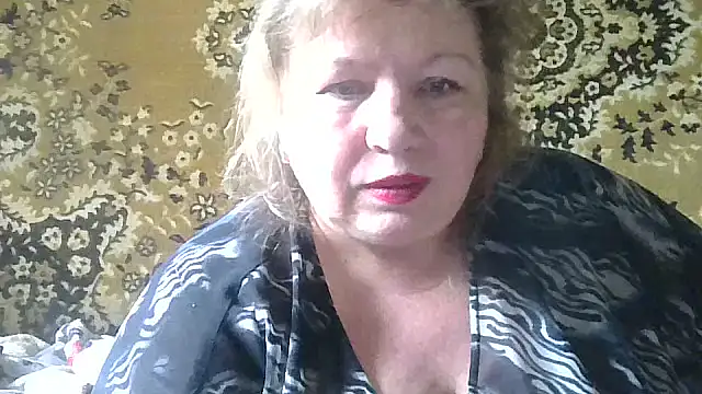 Snapshot of LediMelissa chatting on June 2026 06:28:01 AM LediMelissa online show from June 2026 06:28:01 AM