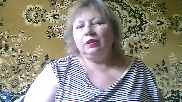 Snapshot of LediMelissa chatting on June 2026 11:01:02 AM LediMelissa online show from June 2026 11:01:02 AM