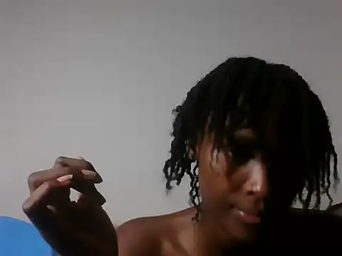 Snapshot of Sleek_petite chatting on June 2026 09:50:02 PM Sleek petite online show from June 2026 09:50:02 PM