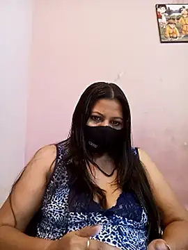Snapshot of Miss_kirtii chatting on June 2026 06:52:02 AM Miss kirtii online show from June 2026 06:52:02 AM