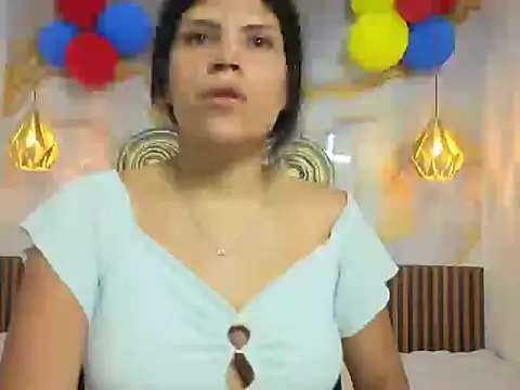Snapshot of VenusCeleste chatting on June 2026 02:38:01 AM VenusCeleste online show from June 2026 02:38:01 AM
