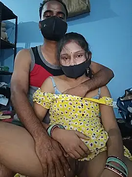 Naughty-Savi online show from July 2026 05:44:02 PM