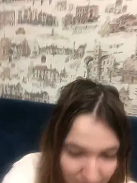 Velvet Cry online show from May 2026 01:06:01 PM