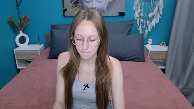 Snapshot of Calista_Everleig chatting on July 2026 10:45:01 AM Calista Everleig online show from July 2026 10:45:01 AM
