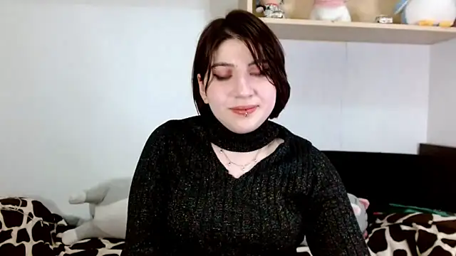 Snapshot of Oriana_secret chatting on June 2026 08:09:02 AM Oriana secret online show from June 2026 08:09:02 AM