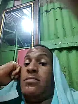 Snapshot of luis391986 chatting on May 2026 03:02:02 AM luis391986 online show from May 2026 03:02:02 AM