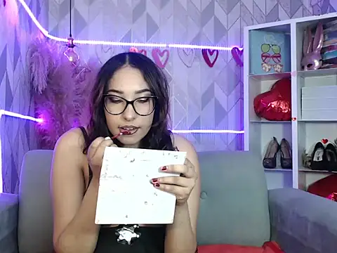 AndreaLoveeX online show from June 2026 04:55:01 PM