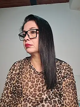 Snapshot of Scarlett_Valnyx chatting on June 2026 01:39:02 PM Scarlett Valnyx online show from June 2026 01:39:02 PM