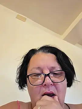 Snapshot of Diana_Diafan chatting on June 2026 03:56:01 AM Diana Diafan online show from June 2026 03:56:01 AM