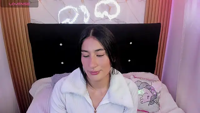Sara Sweet03 online show from May 2026 06:03:02 PM
