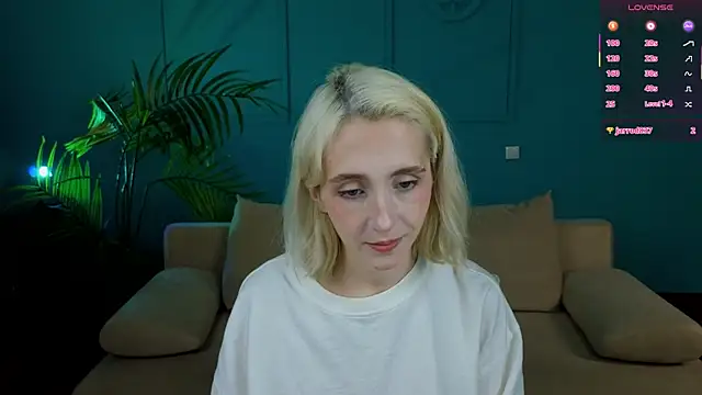 Elen  Moore online show from July 2026 05:24:01 AM