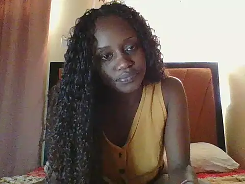 Snapshot of Ellaa_doll chatting on July 2026 12:22:02 PM Ellaa doll online show from July 2026 12:22:02 PM