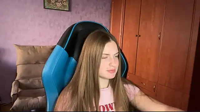SilkSinner  online show from June 2026 04:13:01 PM